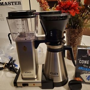 MOCHAMASTER TEHNIVORM coffee Machine.   original parts and box